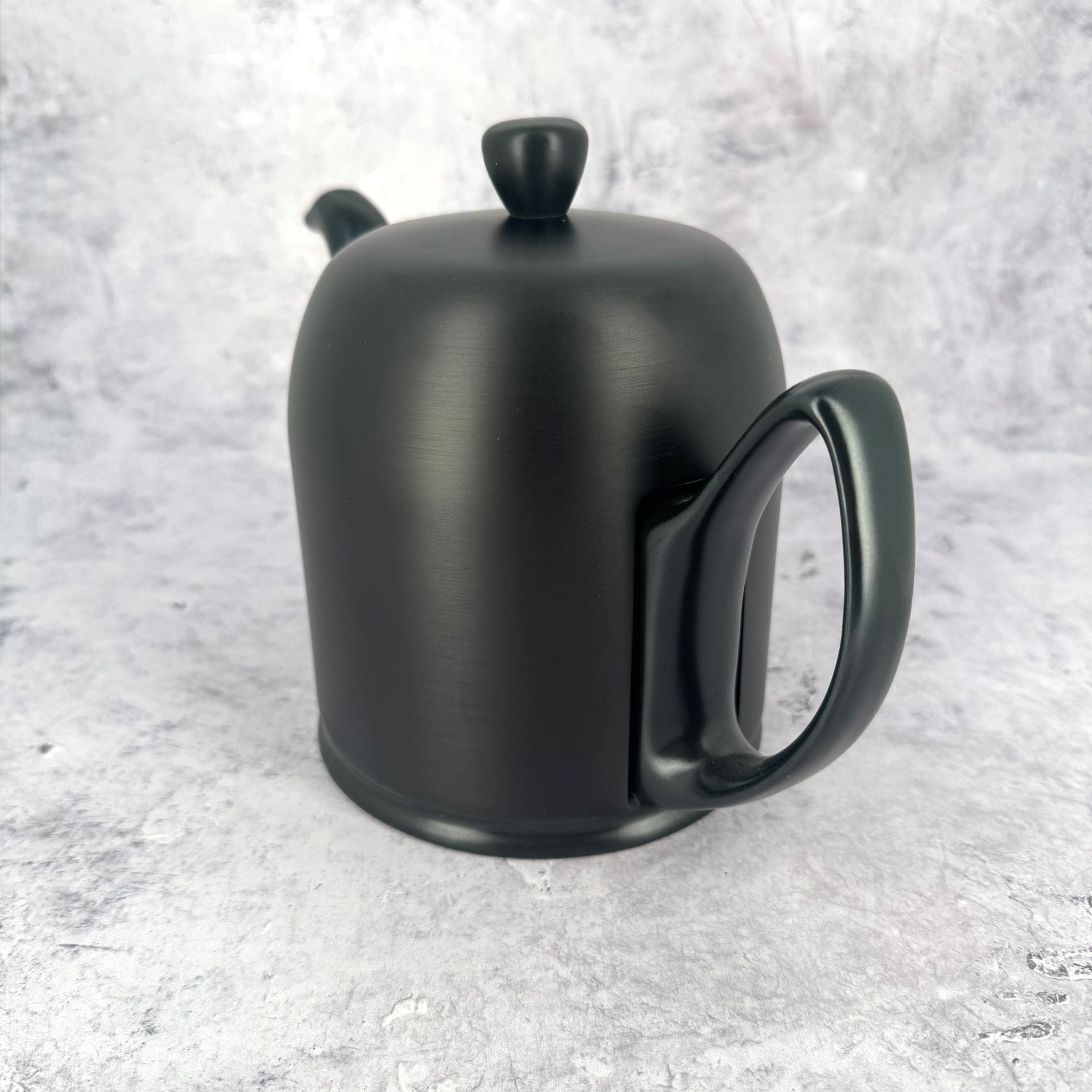 Salam Black Teapot Black Lid – 6 Cups | DEGRENNE