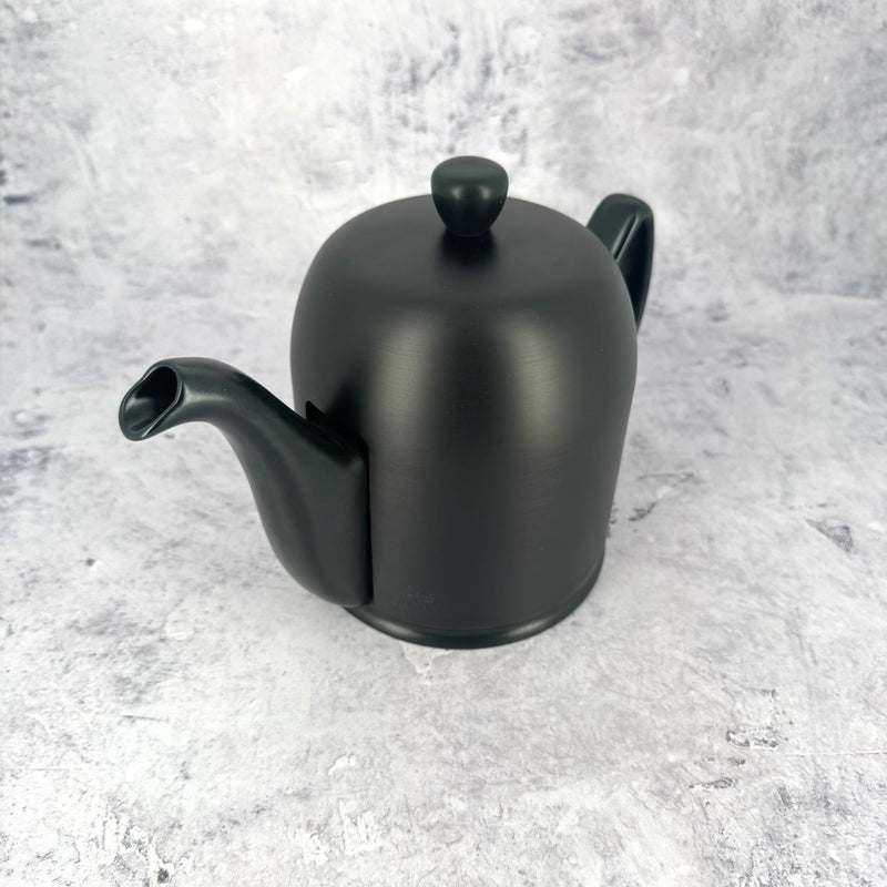 Salam Black Teapot Black Lid – 6 Cups | DEGRENNE