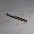 Swivel peeler