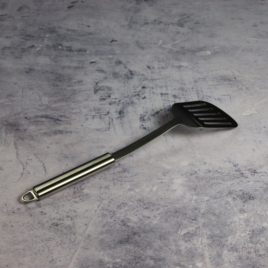 Slotted Turner