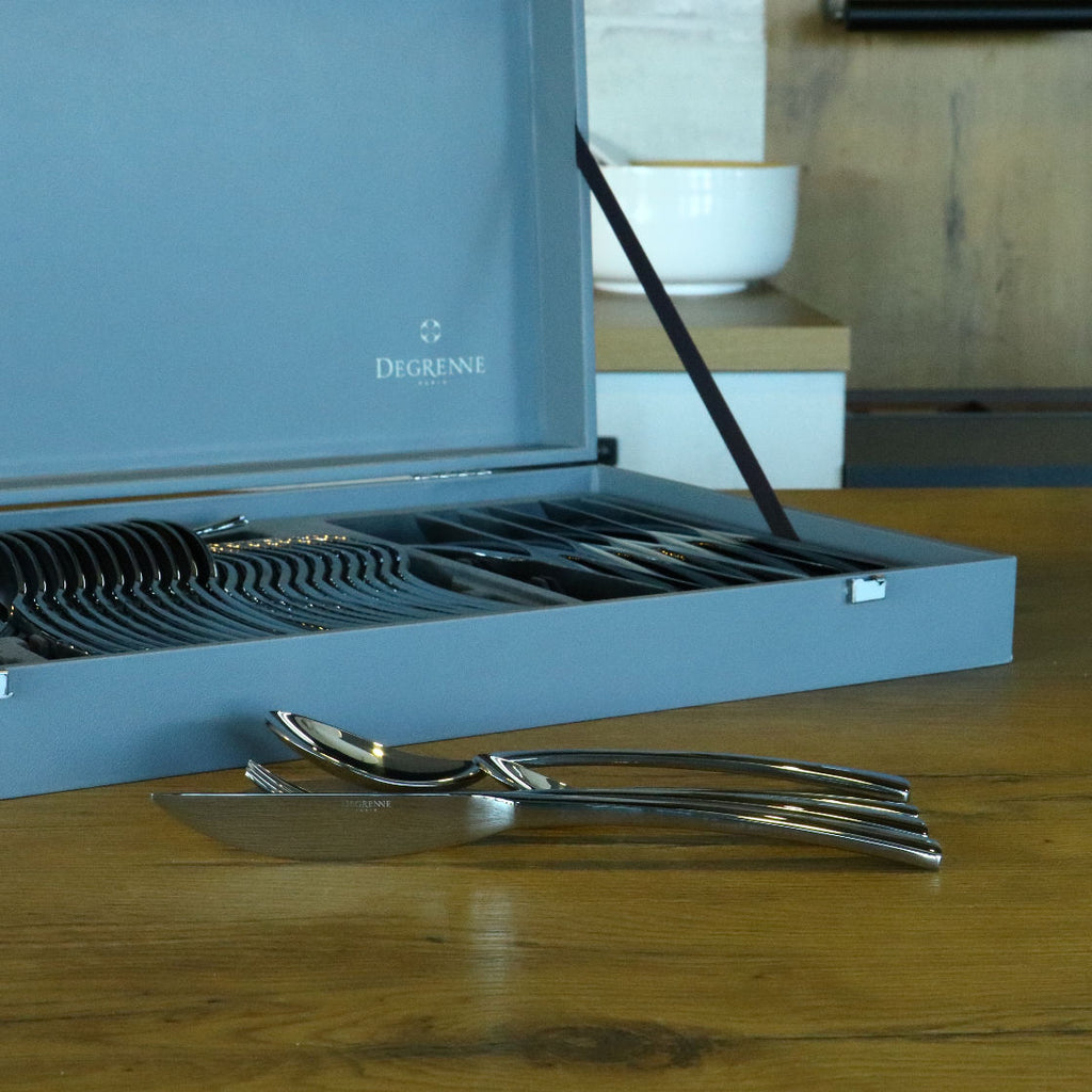 50 pieces solid handle serrated cutlery grey box set solstice poli-miror