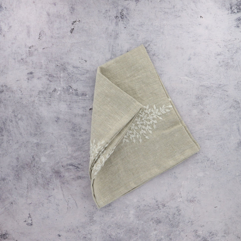 Charvet Edition Embroidered Napkins on Concrate