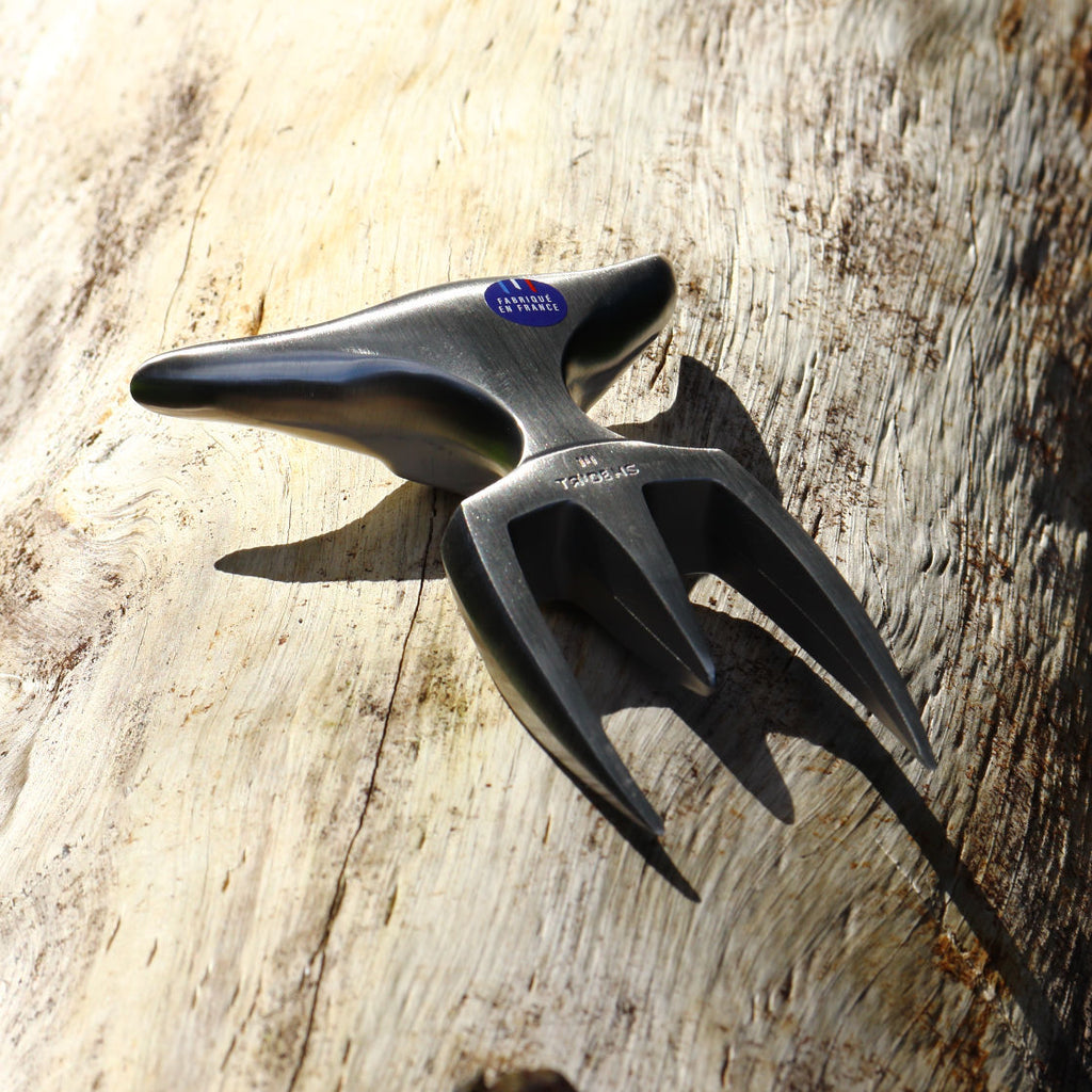Brushed tridens coffret with beech base - Tridens